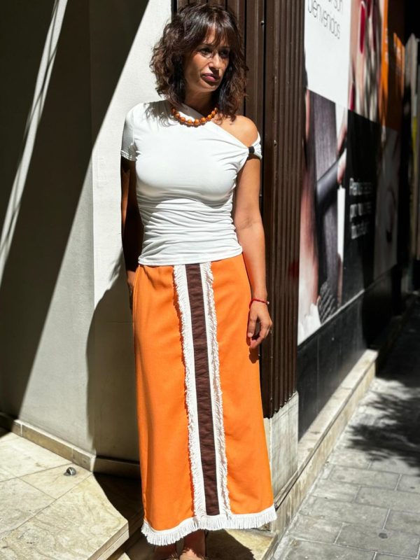 Falda naranja - Dto 40%